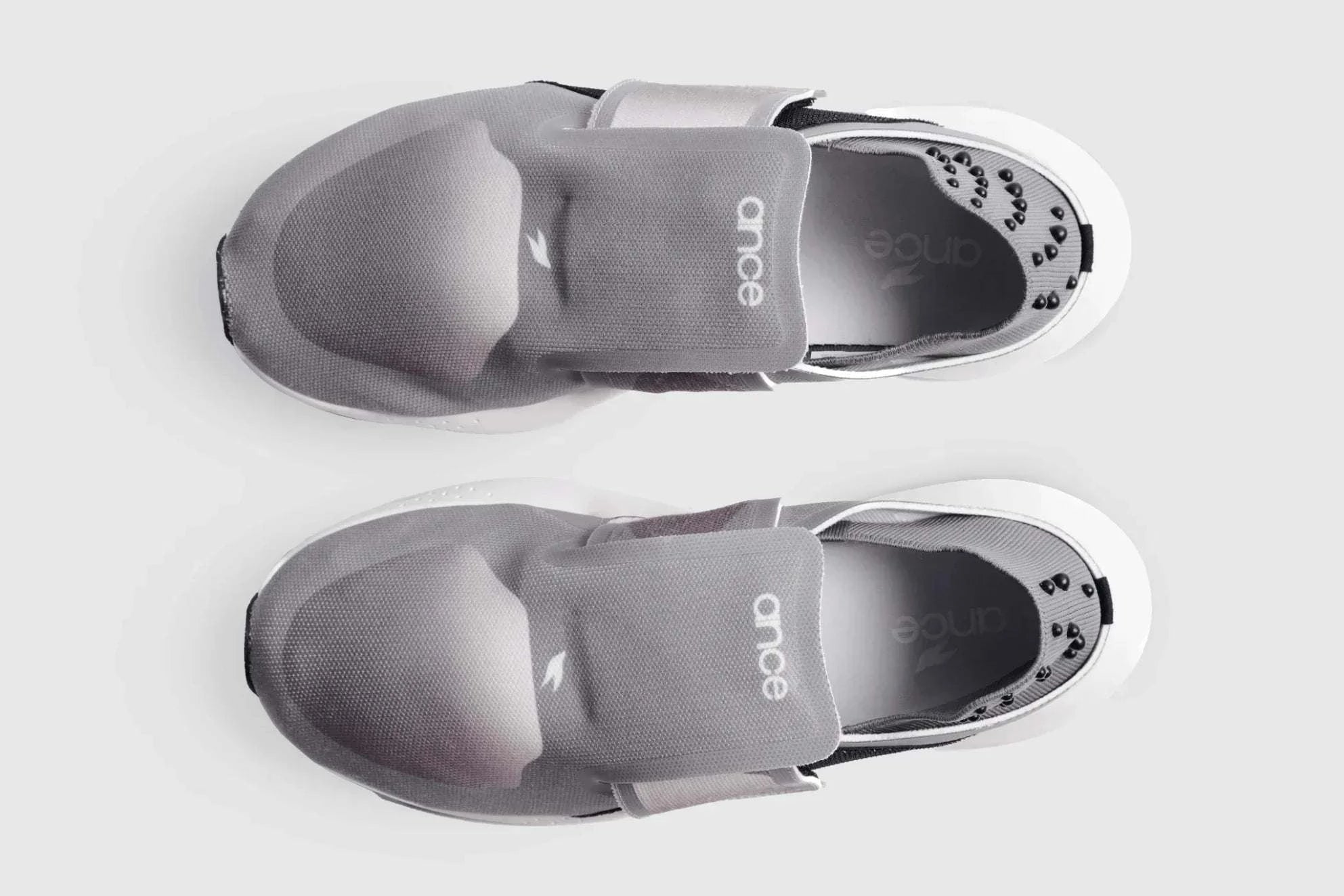 Ance Recovery Sneakers Grey Top 1