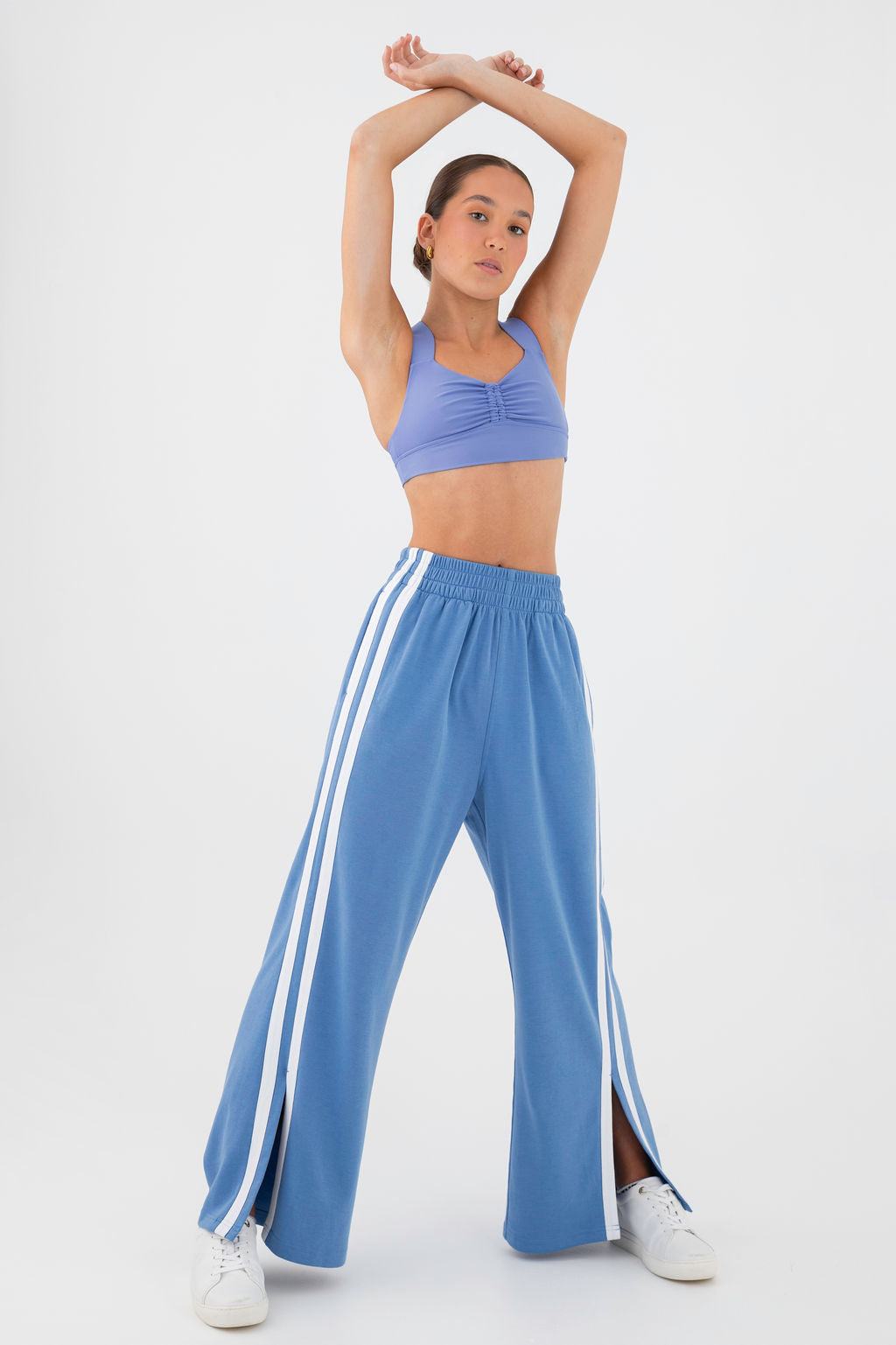 Every Turn Split-Step Wide Leg Pant