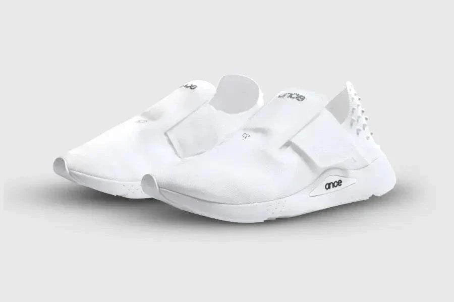 Ance Recovery Sneakers with wide toe box and adjustable strap for foot recovery