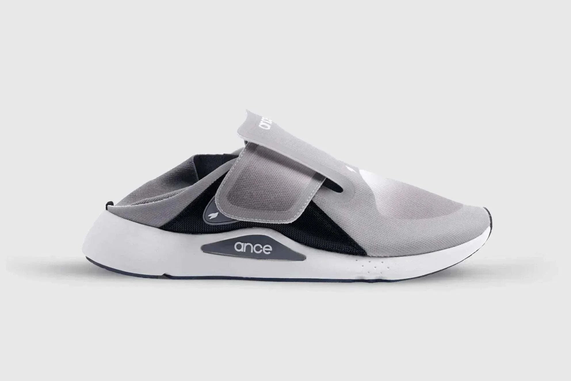 Ance Recovery Sneakers with wide toe box and adjustable strap for foot recovery