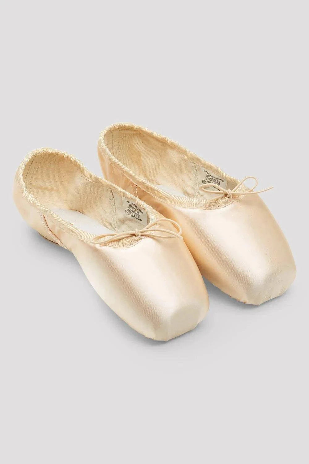 Bloch European Balance Pointe Shoes with curved last and cushioned interior